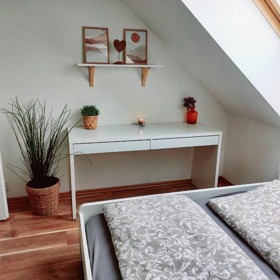 Apartman Pod Horama Apartment Jilemnice Exterior photo