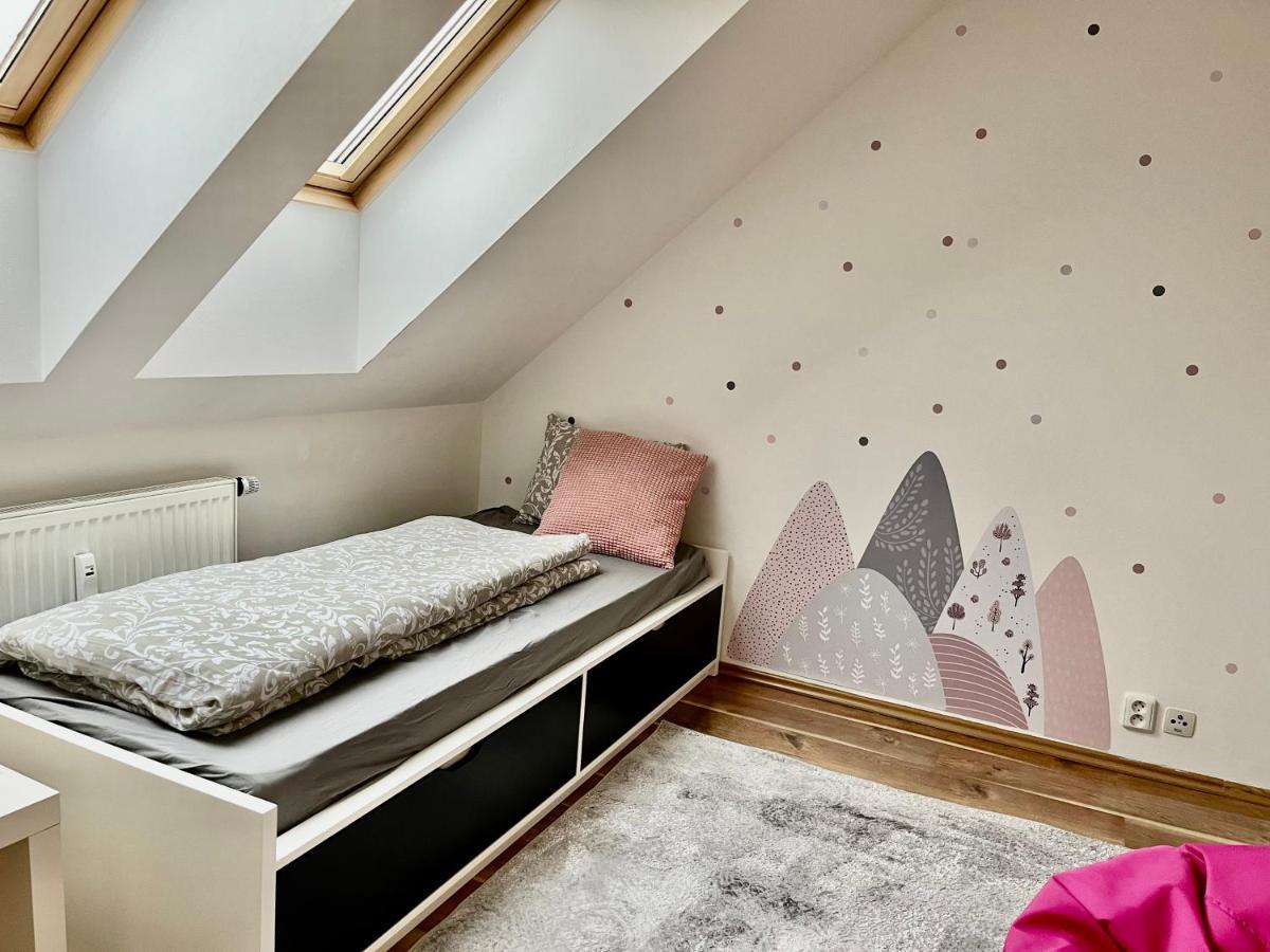 Apartman Pod Horama Apartment Jilemnice Exterior photo